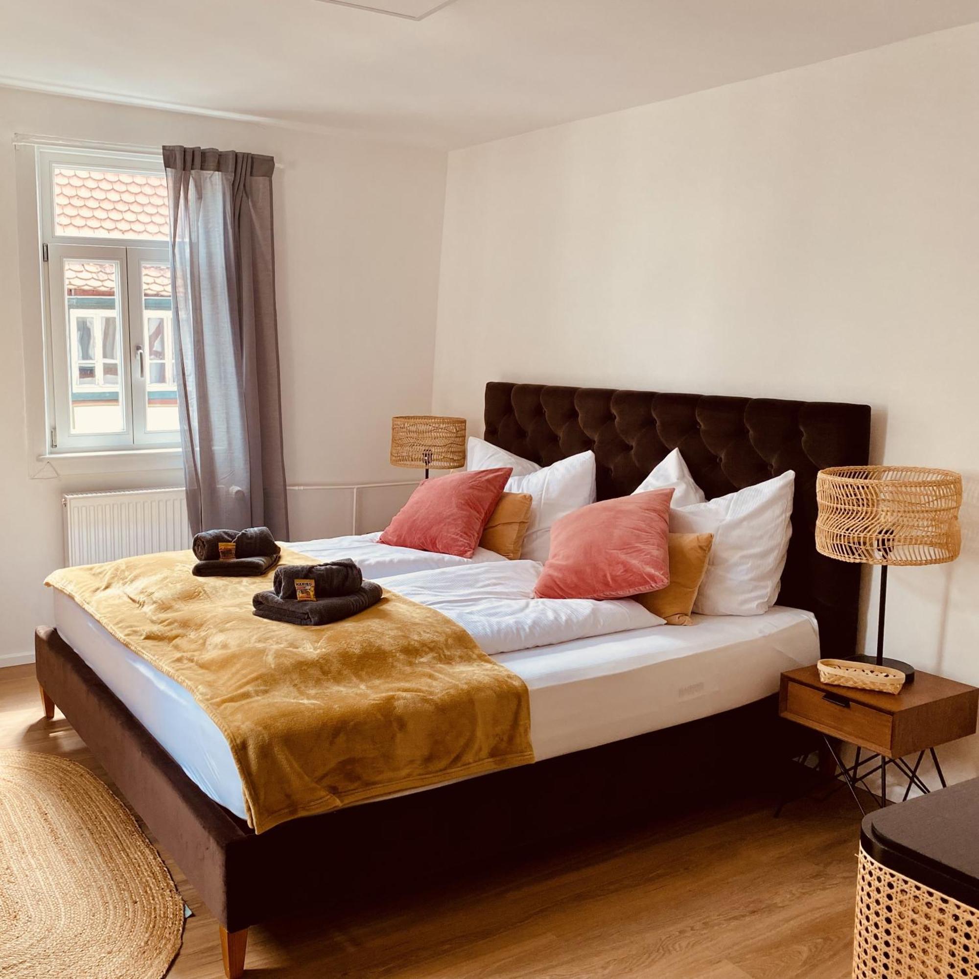 Pures Glueck Seligenstadt Buitenkant foto